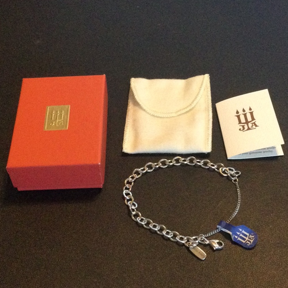 James Avery Charm Bracelet(Nwot) Gem